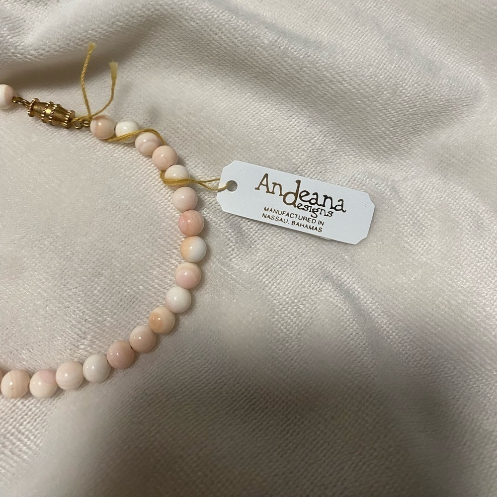 Nwt Pink Beaded Bracelet - Picture 2 of 7
